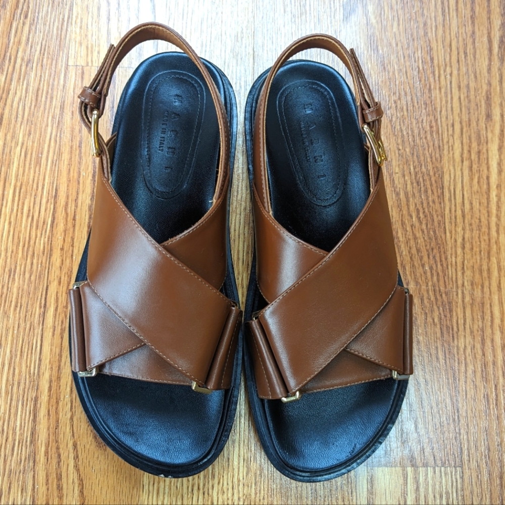 Marni Fussbett Sandals